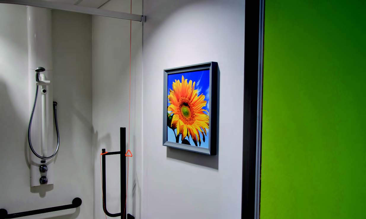 New Vision's reversible mirror