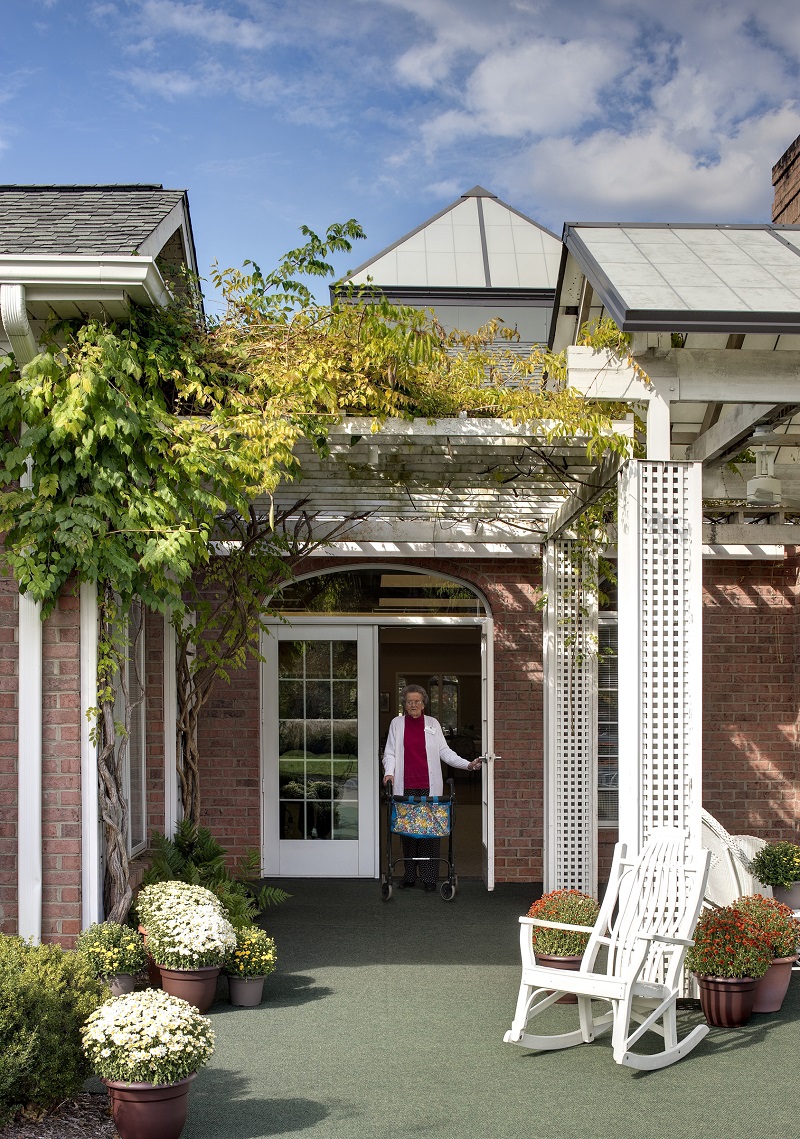 Clear sightlines from the garden entry help create a familiar and comfortable transition