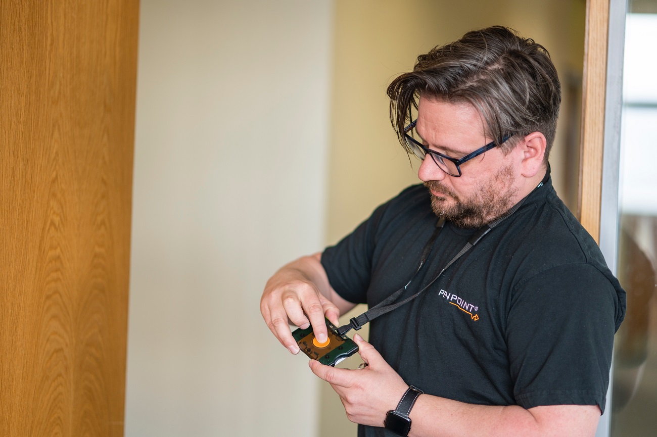 Personal alarms held by staff members are transmitted to receiver units in the hospital