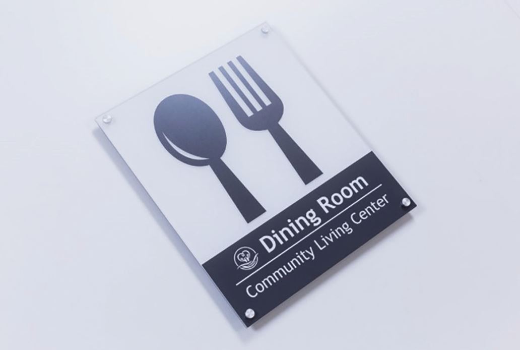 Pairing familiar icons alongside text will reinforce legibility and wayfinding